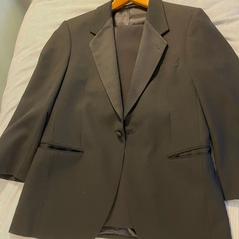 Custom made Men’s Tuxedo.